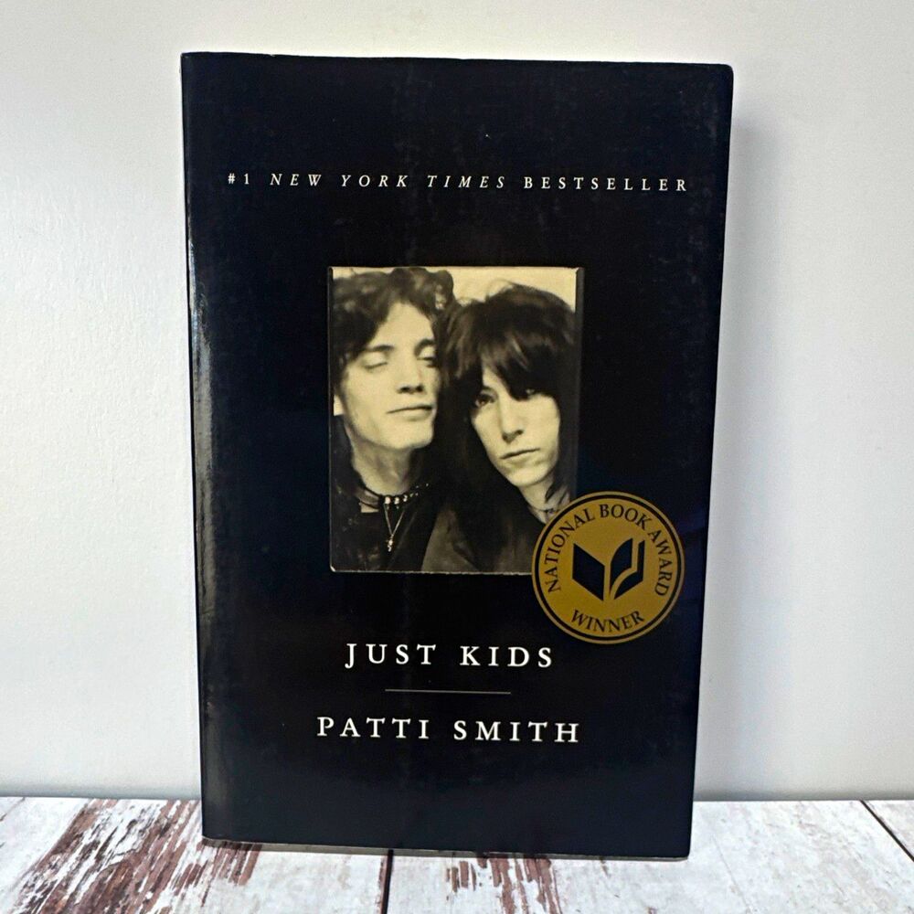 Patti Smith Just Kids: An Autobiography 2010 Paperback National Book Award